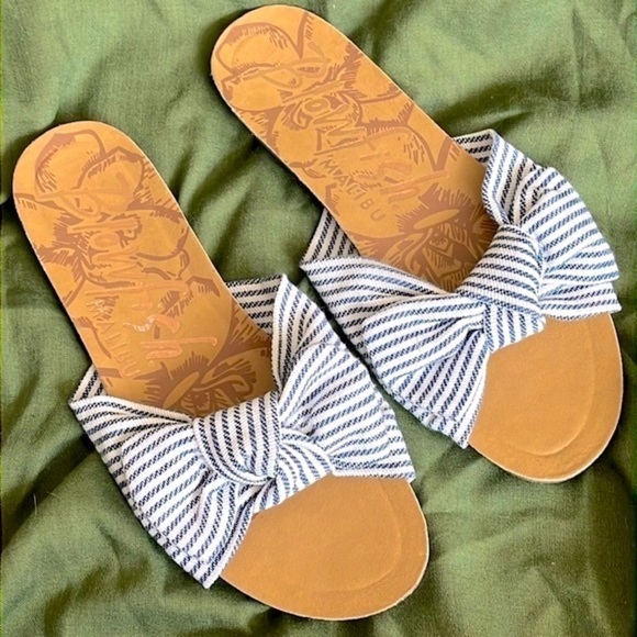 Brand New Blowfish Blue & White Striped Nautical Print Knot Bow Slides Sandals - Picture 13 of 13
